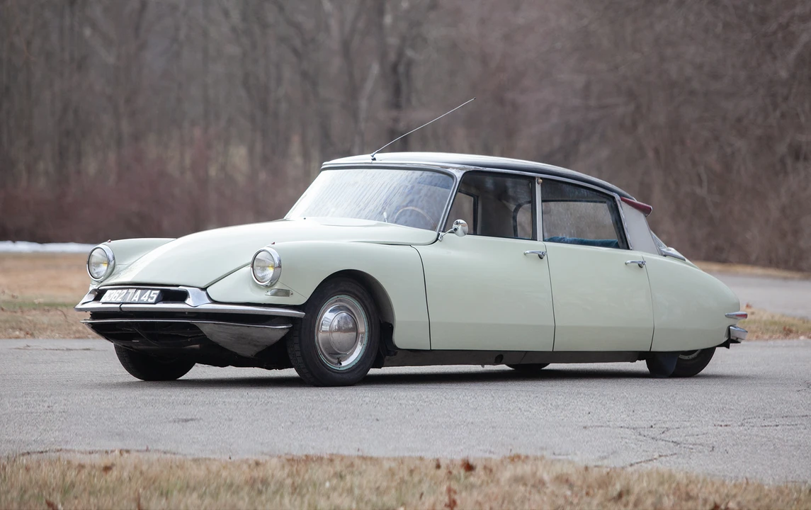 1957 Citroen DS19 - Image 7 of 21