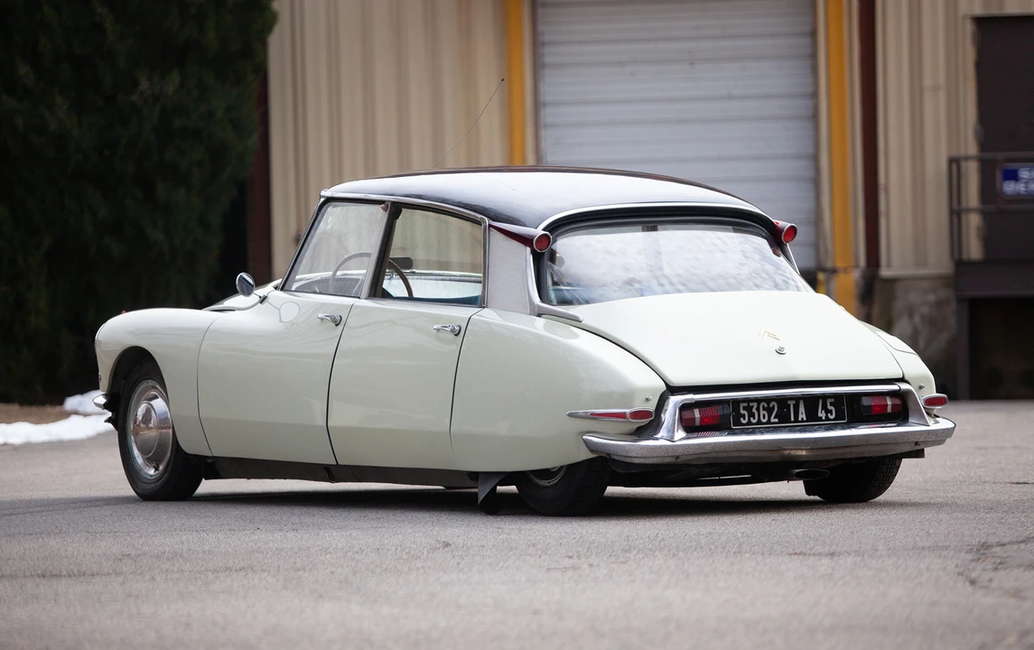 1957 Citroen DS19 - Image 5 of 21