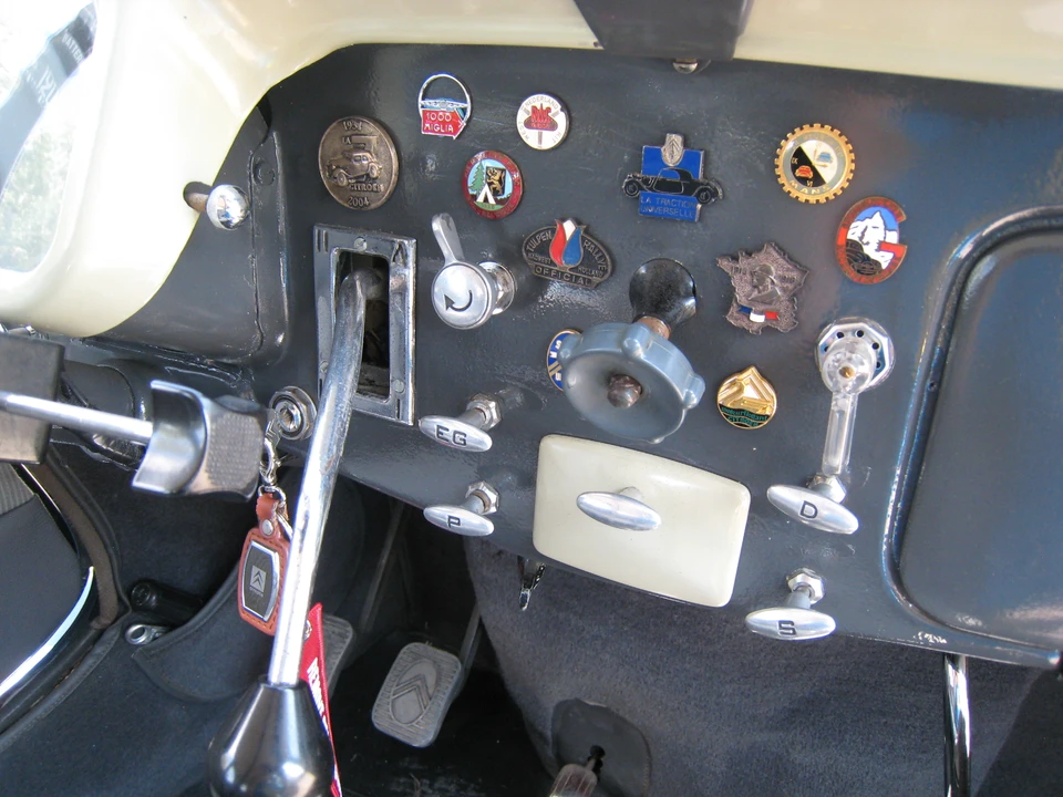1957 Citroen Traction Avant - Image 27 of 31