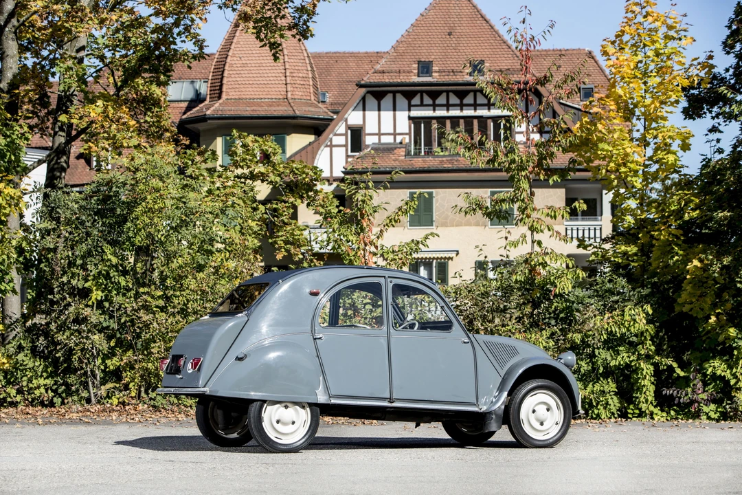 1957 Citroen 2CV - Image 3 of 24
