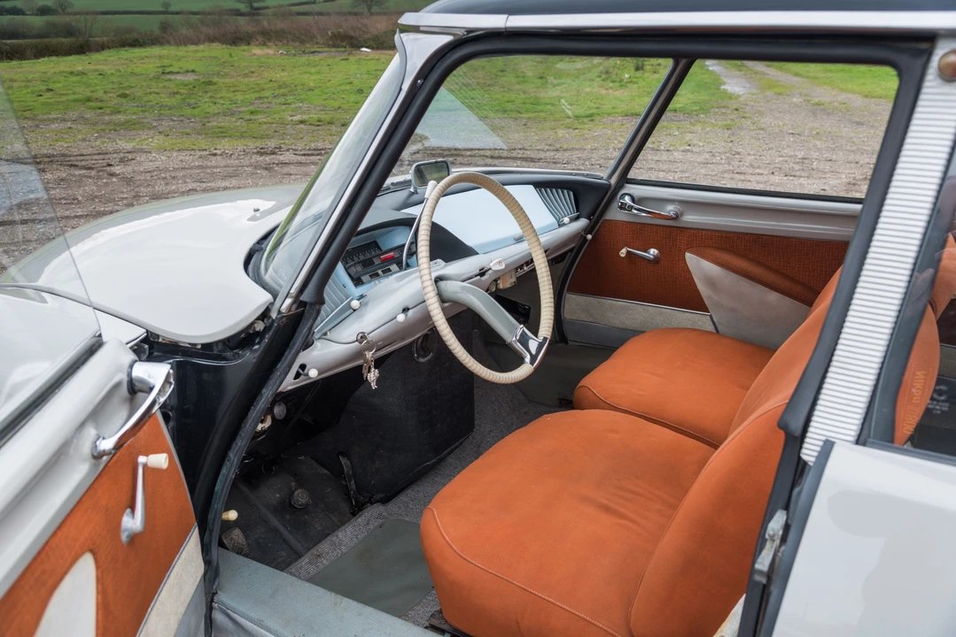 1957 Citroen DS19 - Image 6 of 14