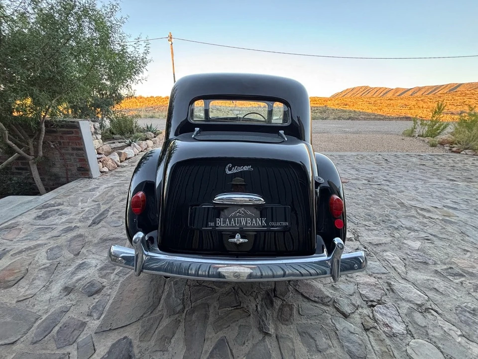 1957 Citroen Traction Avant - Image 15 of 31