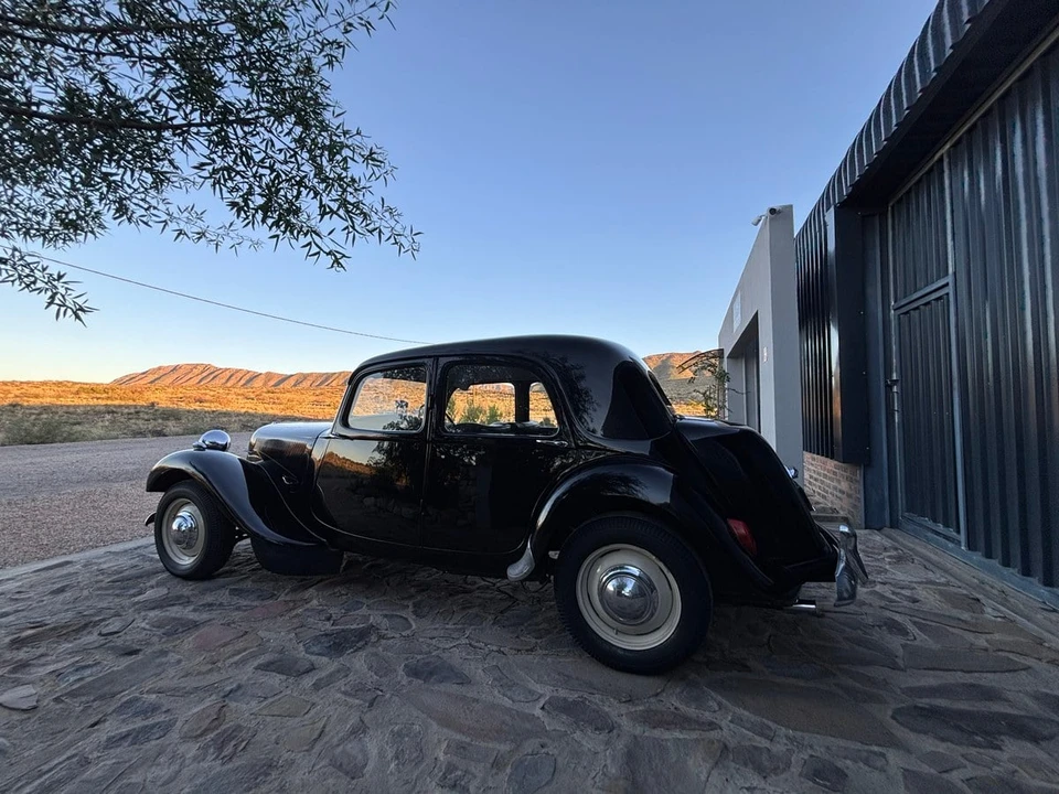 1957 Citroen Traction Avant - Image 21 of 31