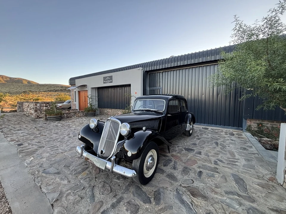 1957 Citroen Traction Avant - Image 25 of 31