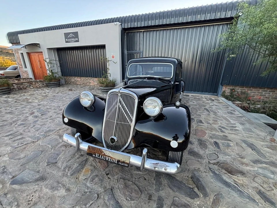 1957 Citroen Traction Avant - Image 30 of 31