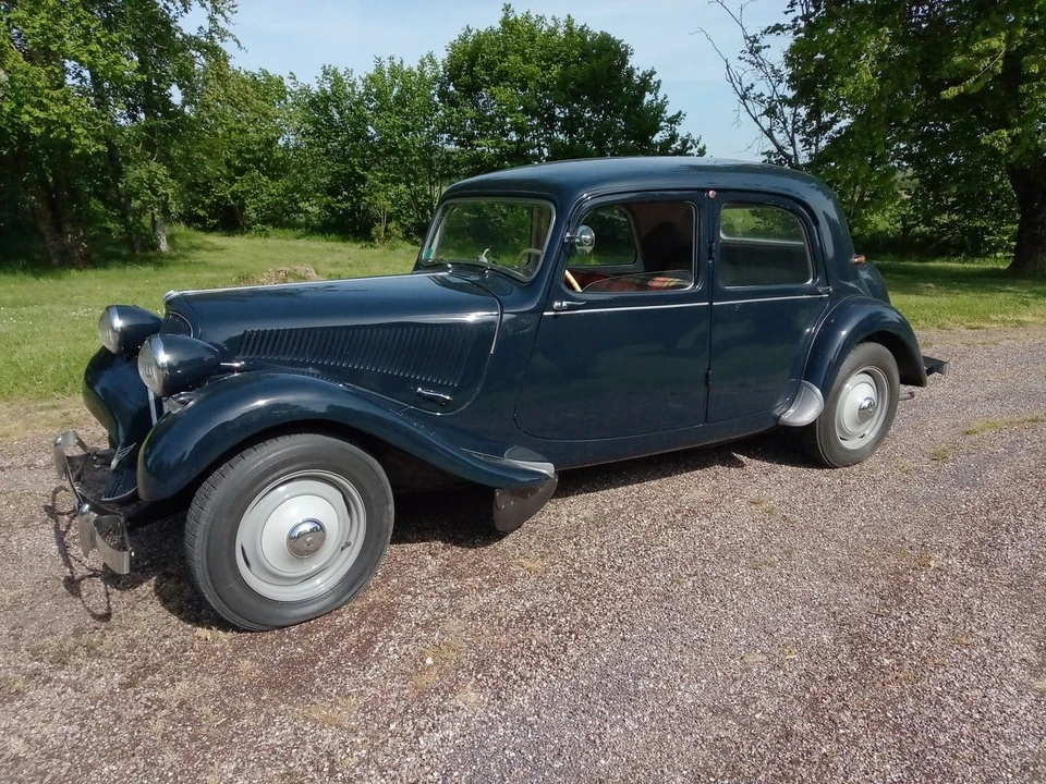1957 Citroen Traction Avant - Image 13 of 30