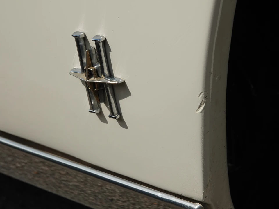 1957 Lincoln Continental Mark II - Image 22 of 31