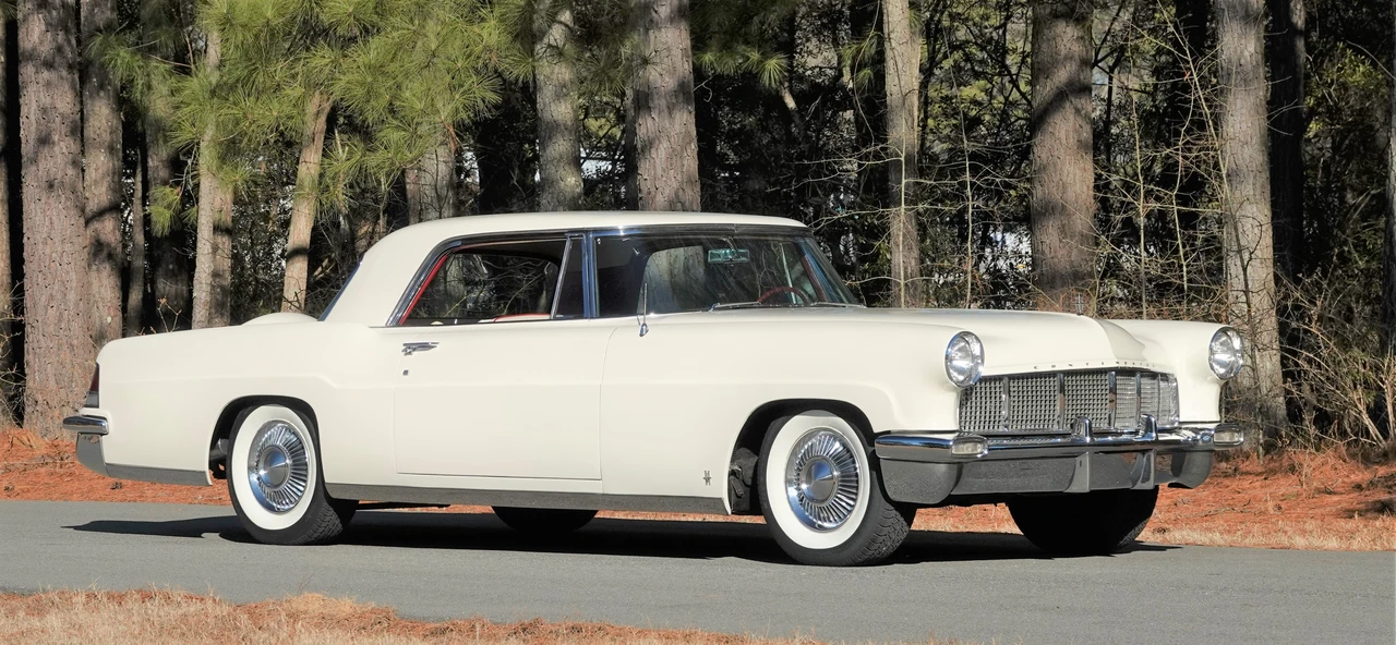 1957 Lincoln Continental Mark II - Image 4 of 31