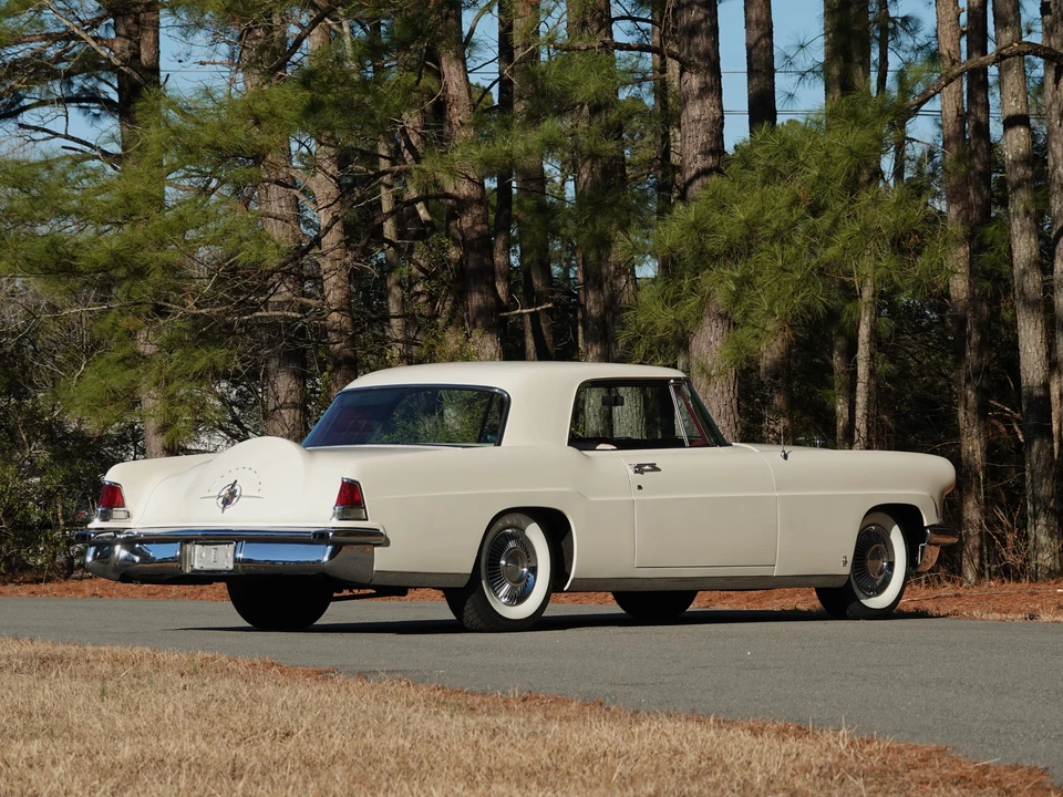 1957 Lincoln Continental Mark II - Image 16 of 31