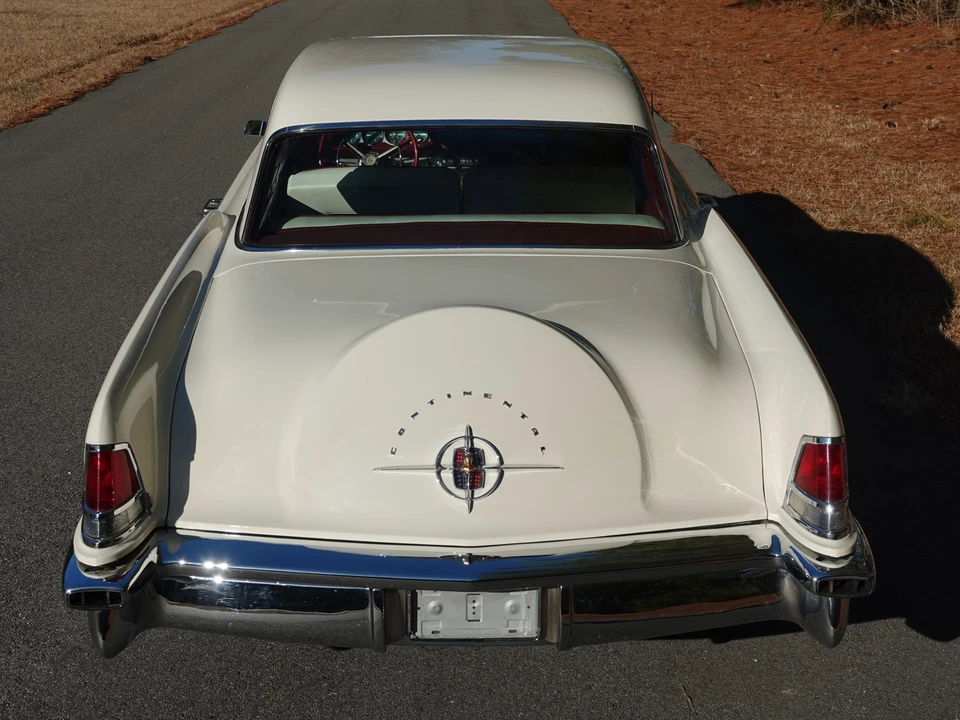 1957 Lincoln Continental Mark II - Image 12 of 31
