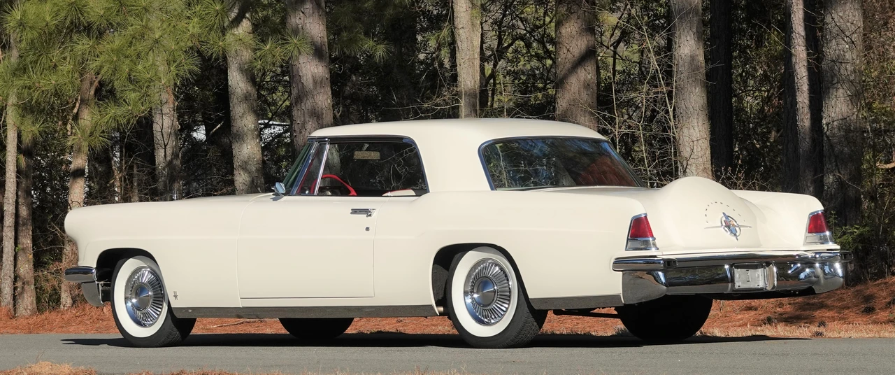 1957 Lincoln Continental Mark II - Image 20 of 31