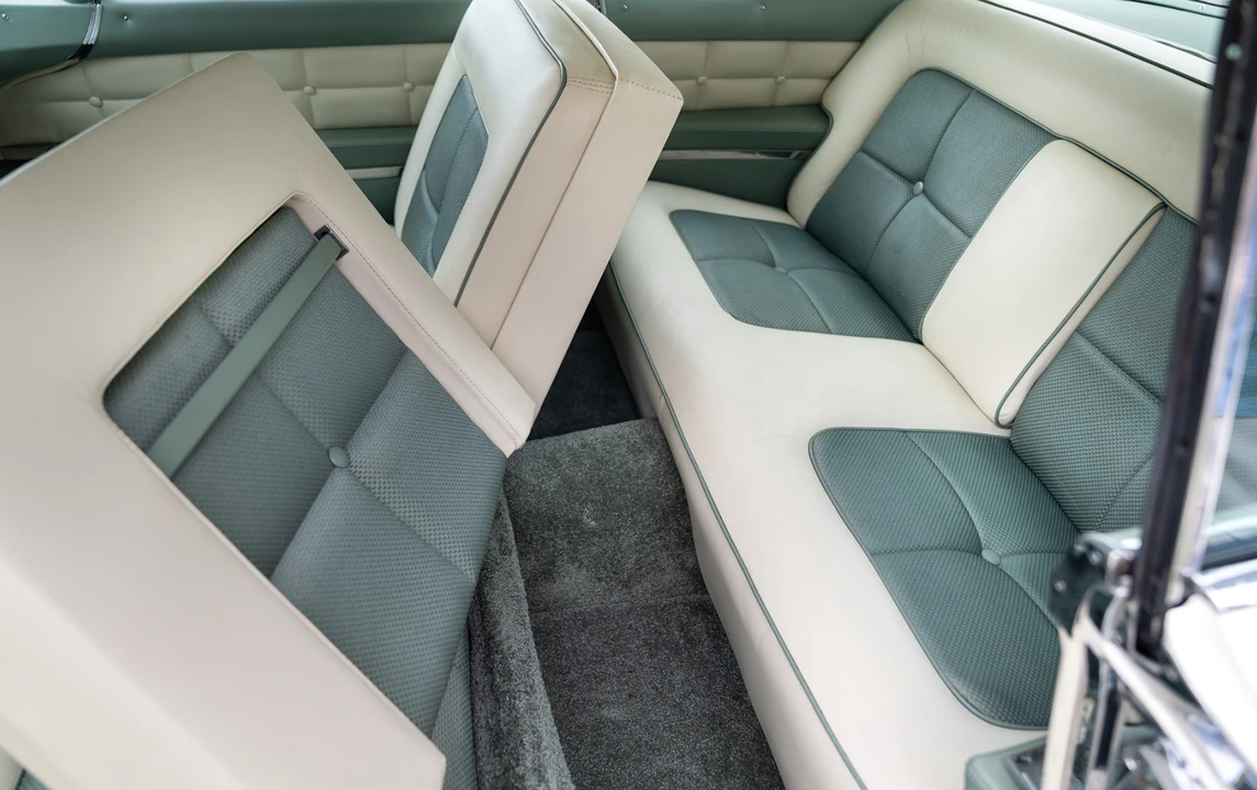 1957 Lincoln Continental Mark II - Image 26 of 31
