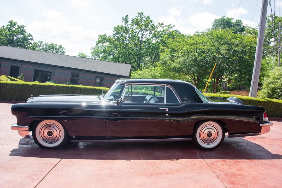 1957 Lincoln Continental Mark II - Image 8 of 31