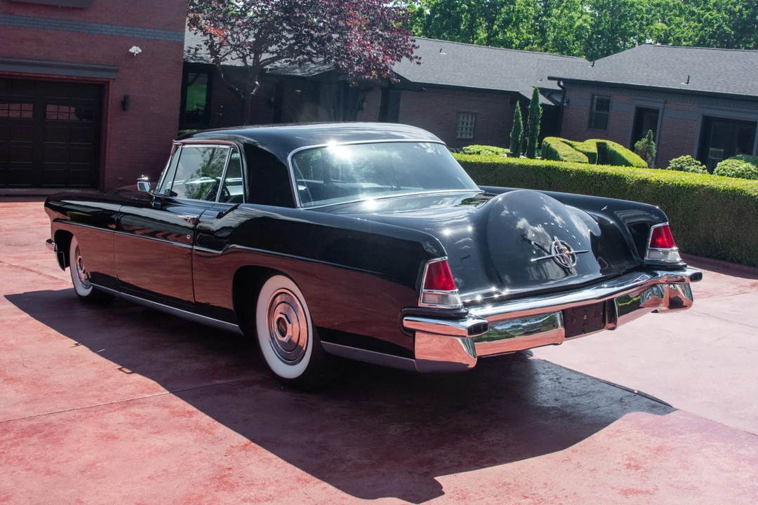 1957 Lincoln Continental Mark II - Image 7 of 31