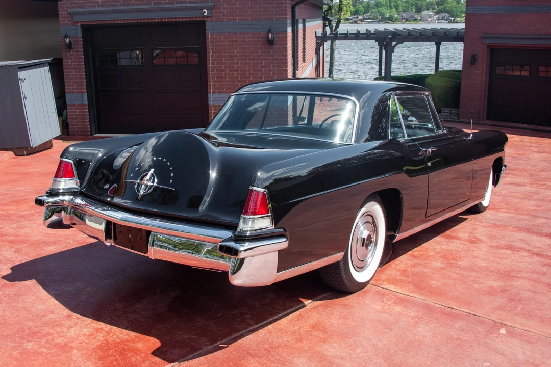 1957 Lincoln Continental Mark II - Image 5 of 31