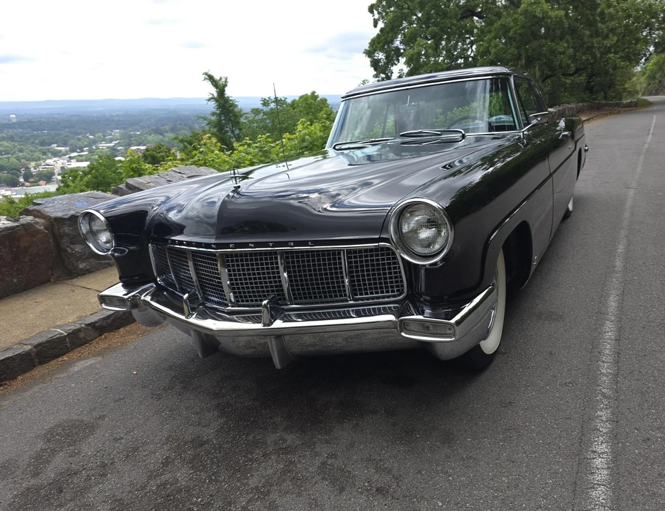 1957 Lincoln Continental Mark II - Image 13 of 31