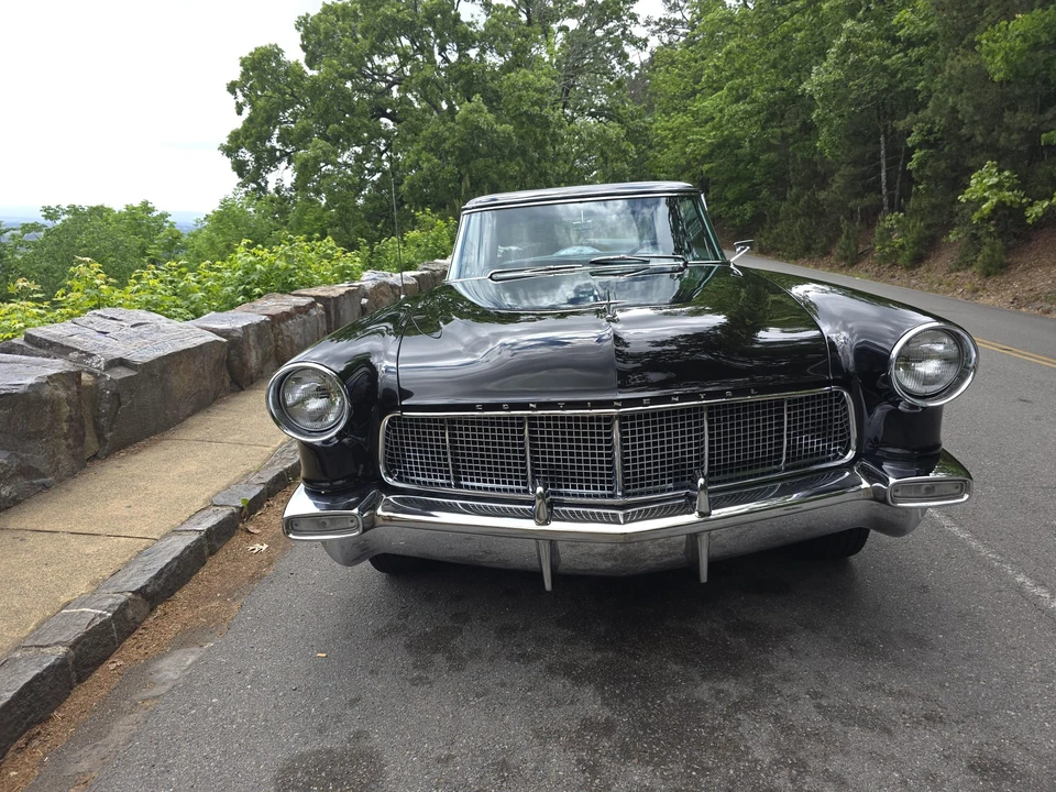 1957 Lincoln Continental Mark II - Image 14 of 31