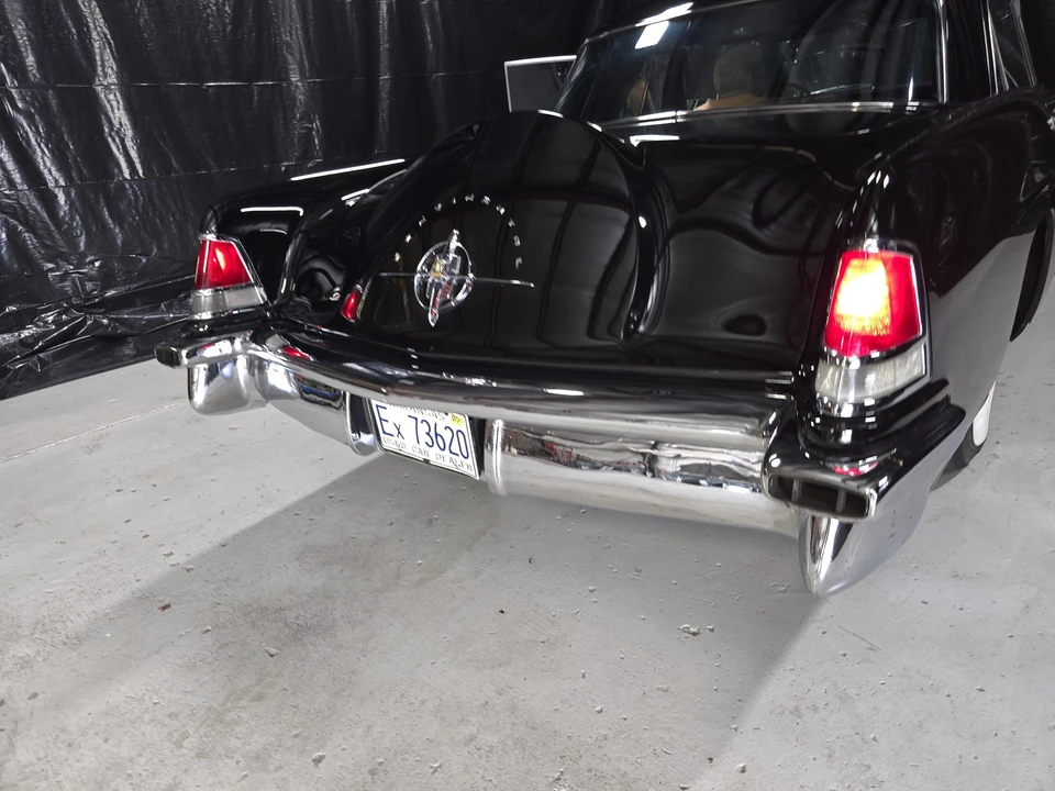 1957 Lincoln Continental Mark II - Image 24 of 31