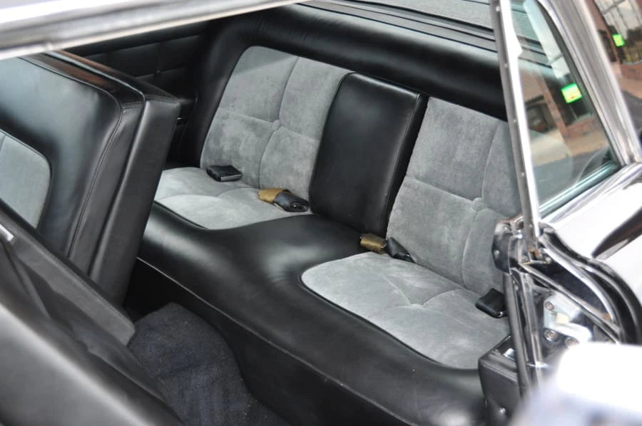 1957 Lincoln Continental Mark II - Image 10 of 17