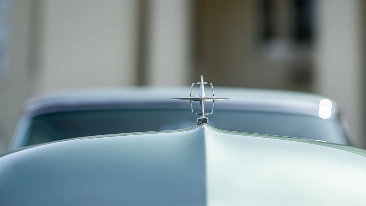 1957 Lincoln Continental Mark II - Image 16 of 31