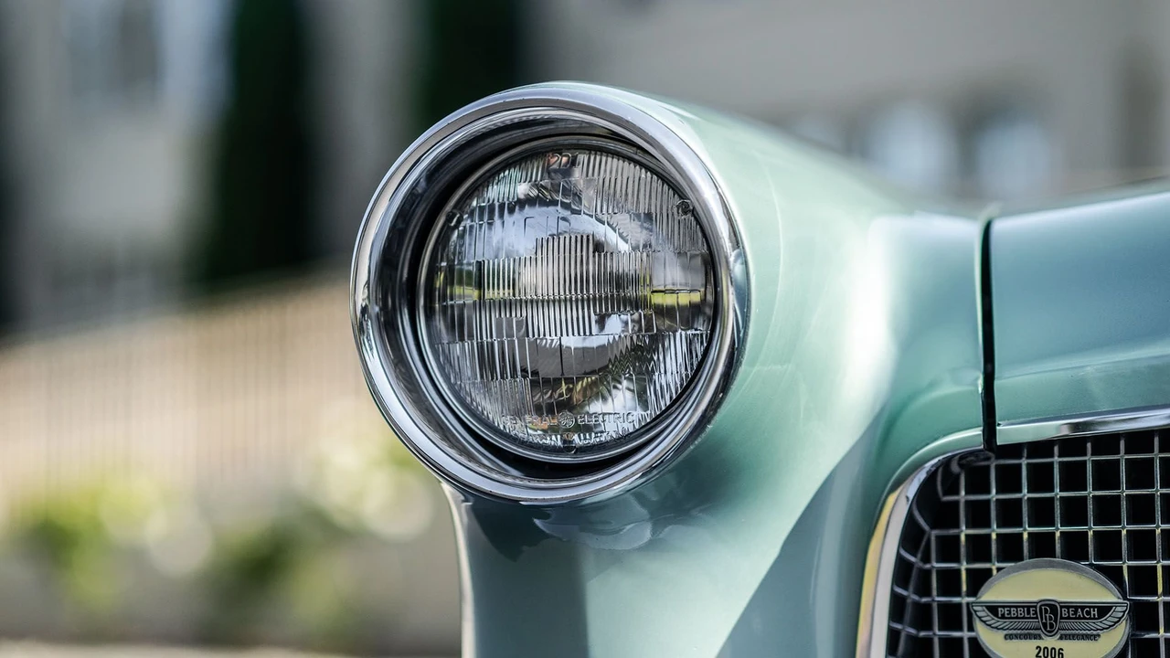 1957 Lincoln Continental Mark II - Image 11 of 31
