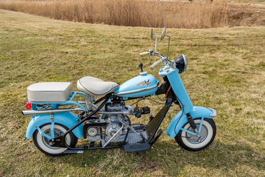 1957 Cushman Eagle - Image 14 of 31