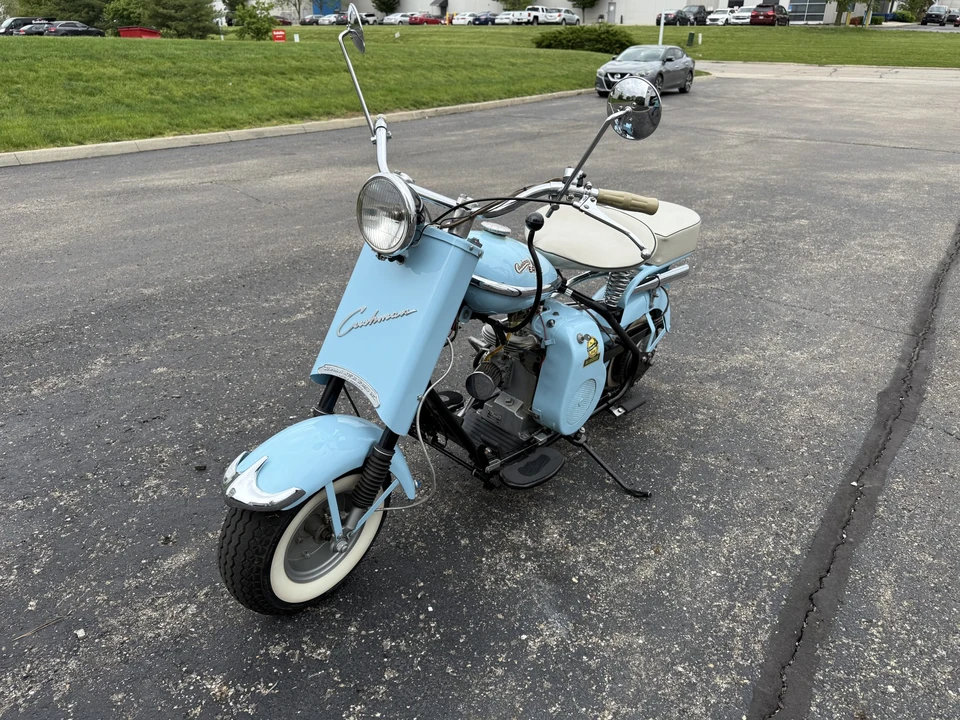 1957 Cushman Eagle - Image 2 of 31