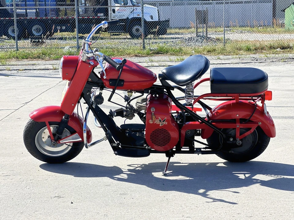 1957 Cushman Eagle - Image 12 of 31