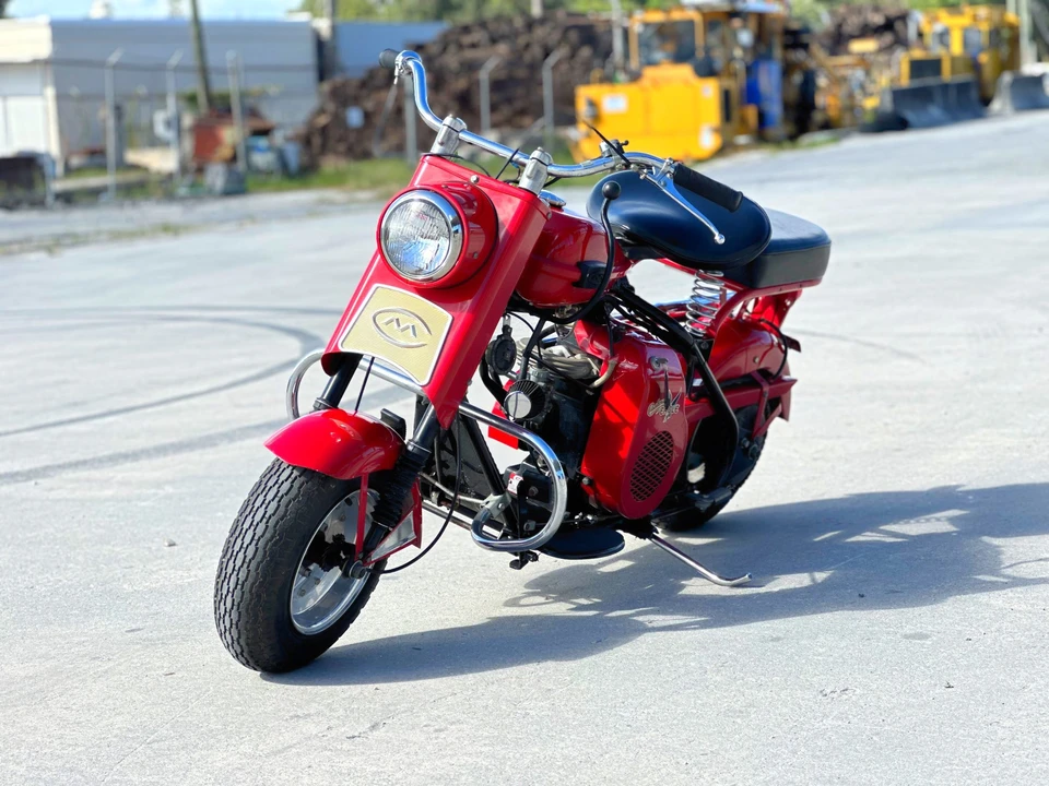 1957 Cushman Eagle - Image 2 of 31