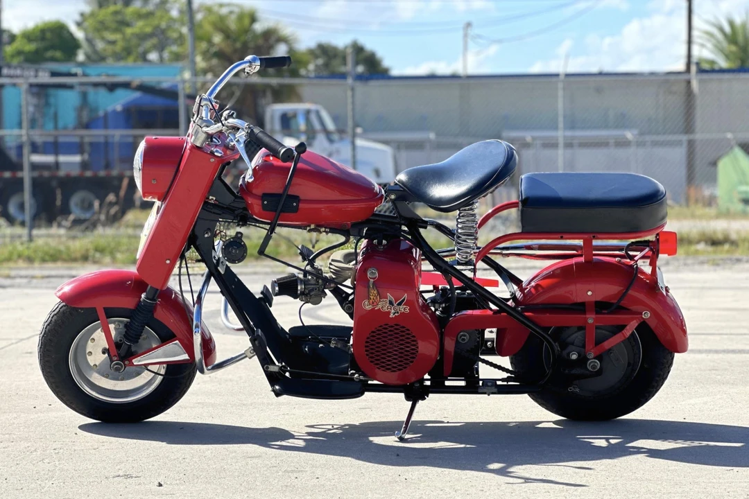1957 Cushman Eagle - Image 11 of 31