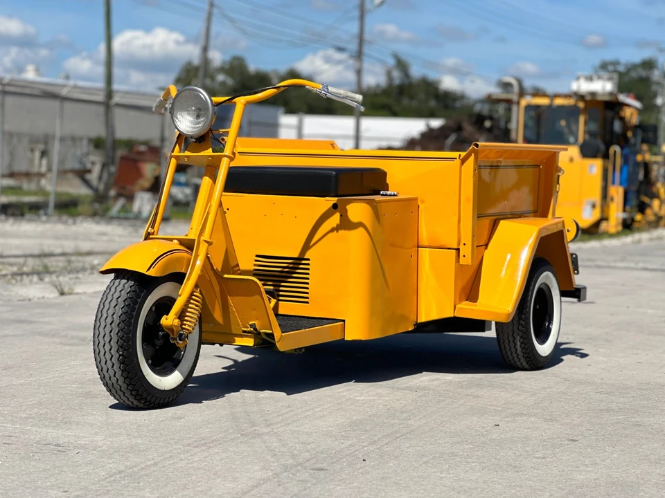 1957 Cushman - Image 2 of 31