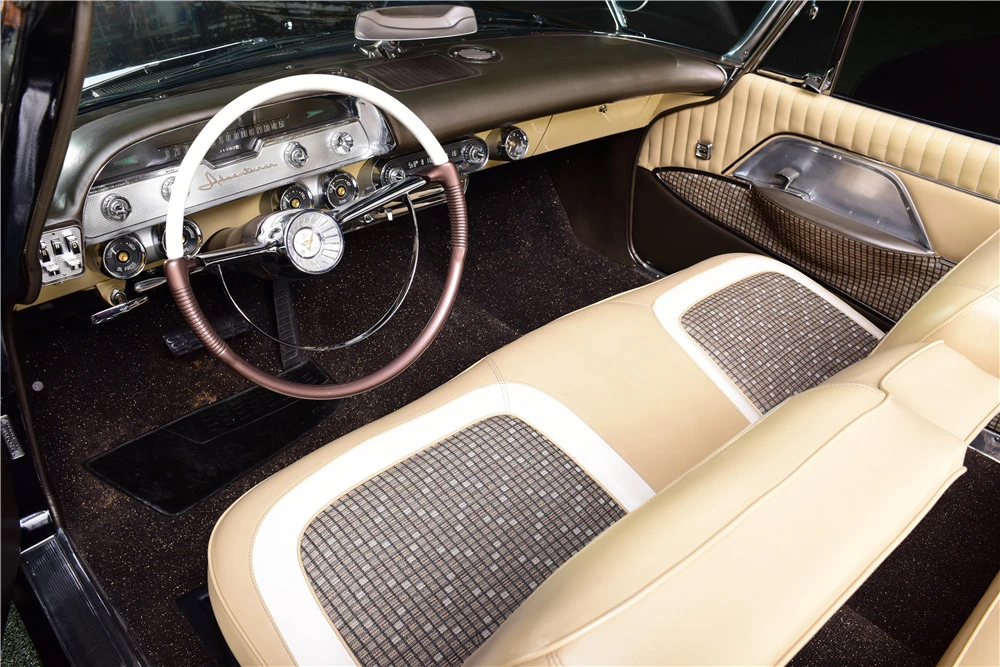 1957 DeSoto Fireflite - Image 4 of 8
