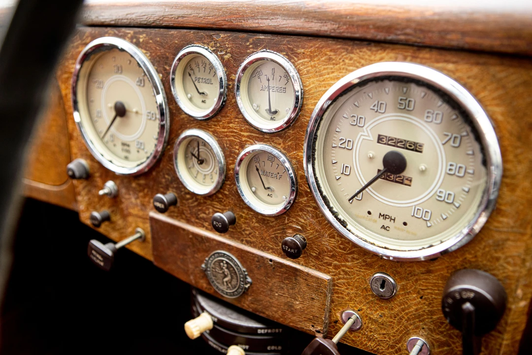 1957 Daimler - Image 7 of 8