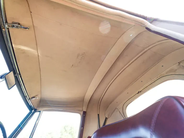 1957 Daimler - Image 14 of 31