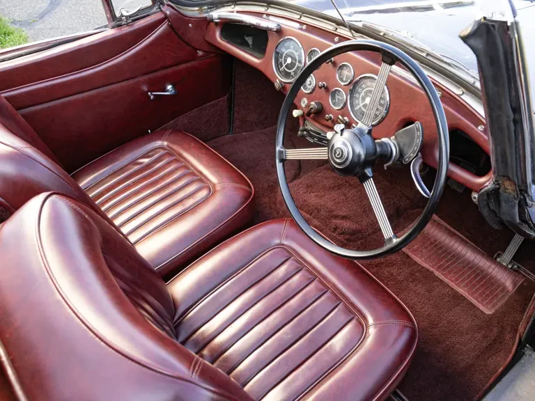 1957 Daimler - Image 5 of 31
