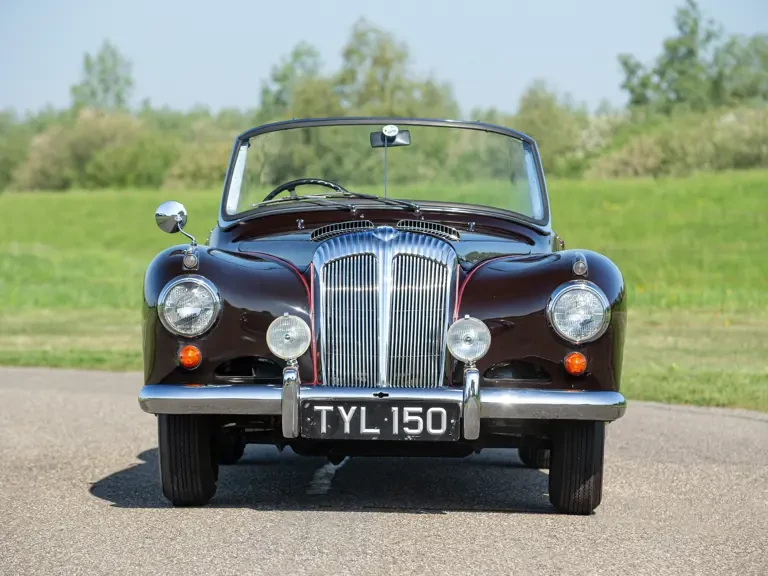 1957 Daimler - Image 8 of 31
