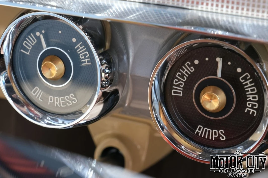 1957 DeSoto Firedome - Image 19 of 31