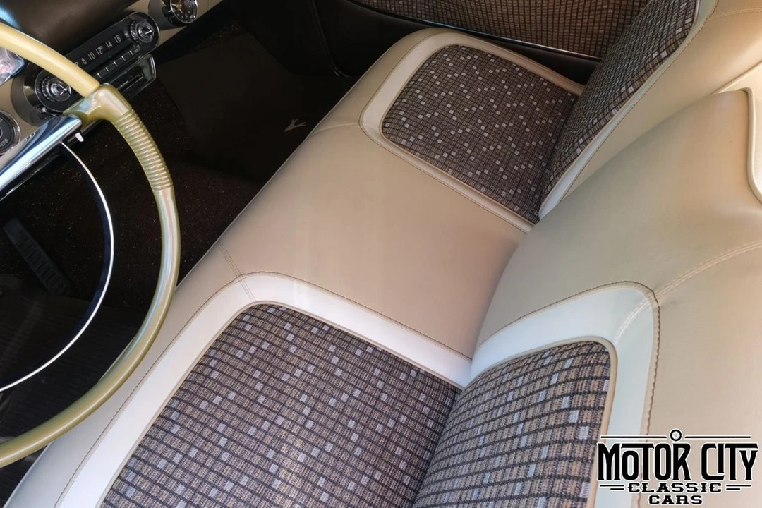 1957 DeSoto Firedome - Image 14 of 31