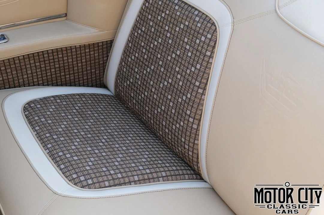 1957 DeSoto Firedome - Image 27 of 31