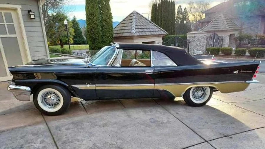1957 DeSoto Fireflite - Image 2 of 31