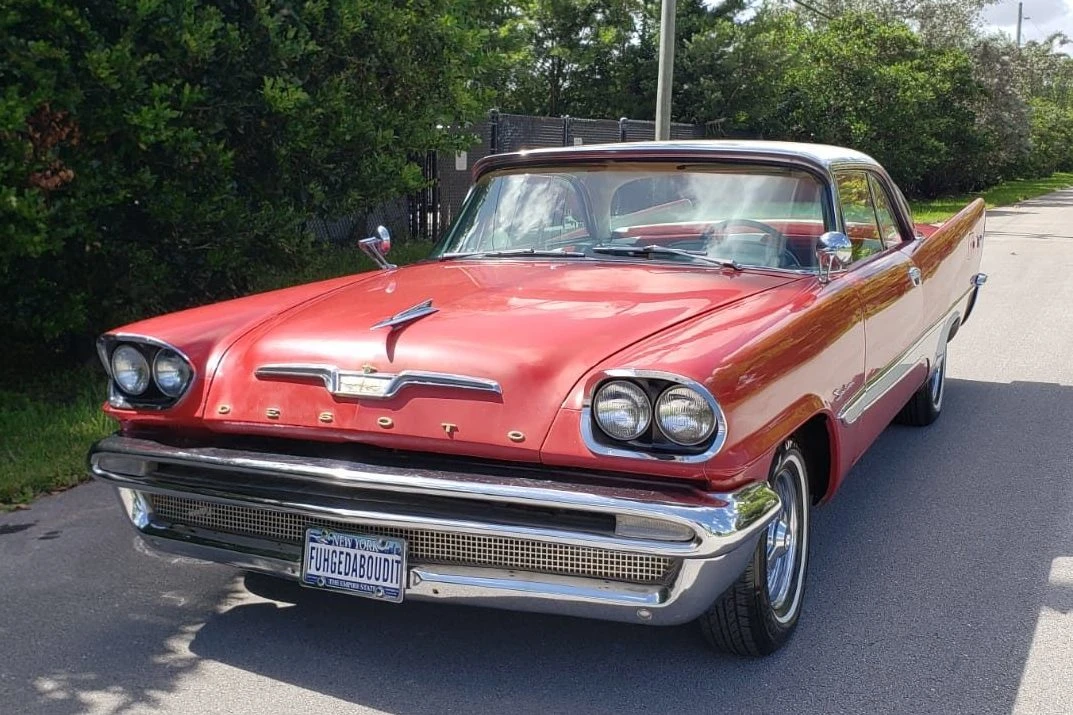 1957 DeSoto Firedome - Image 1 of 31