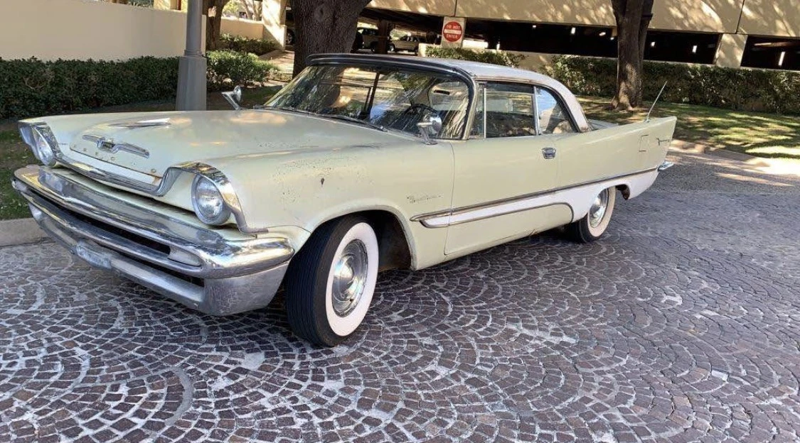 1957 DeSoto Firedome - Image 3 of 31