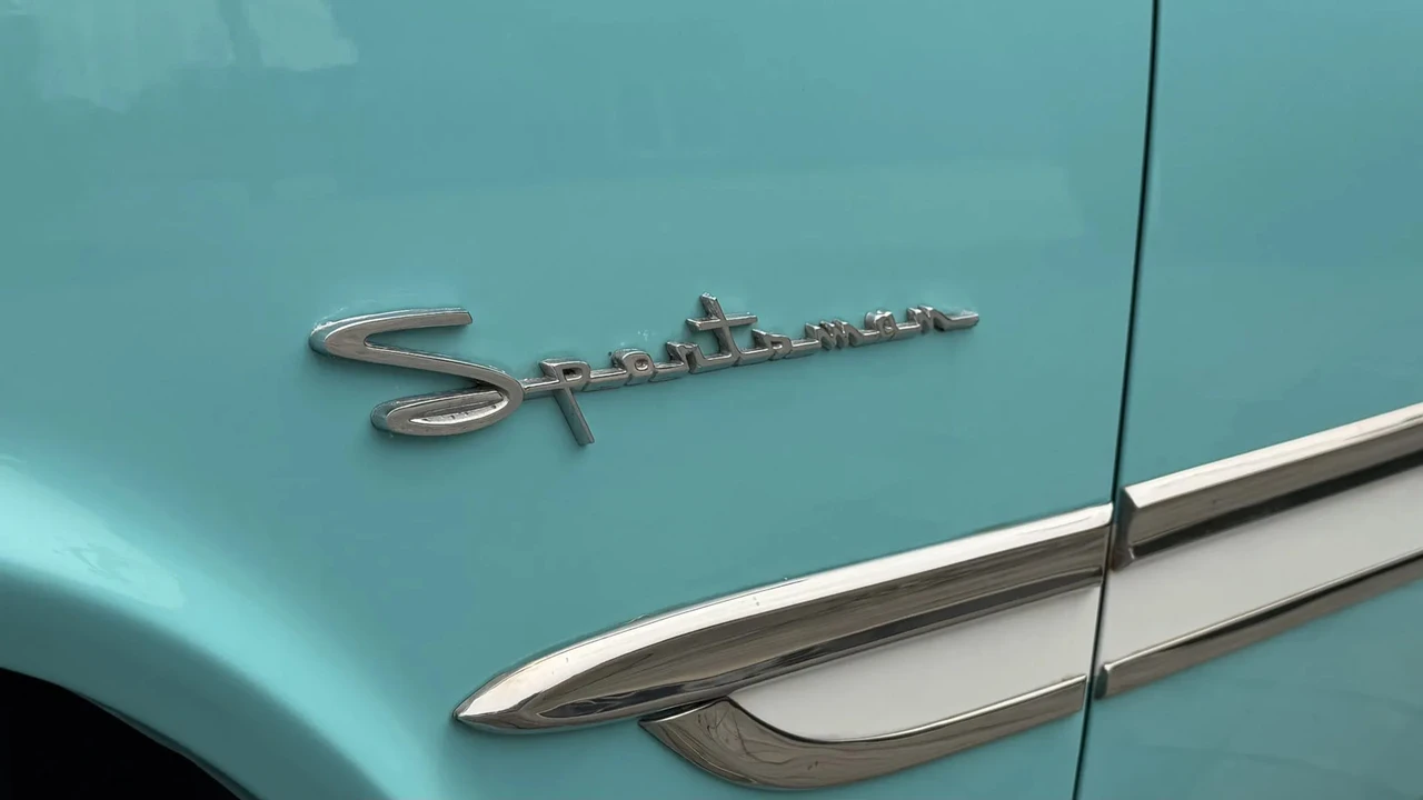 1957 DeSoto Firedome - Image 22 of 31
