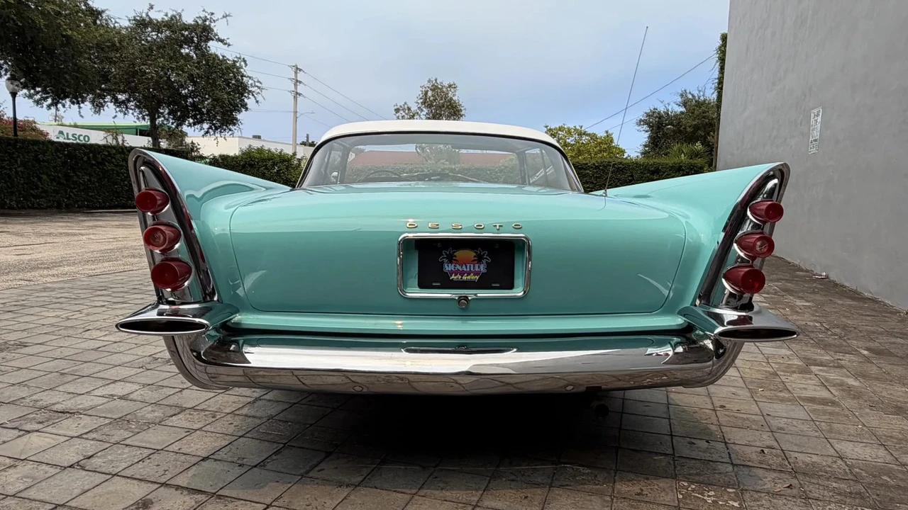 1957 DeSoto Firedome - Image 30 of 31