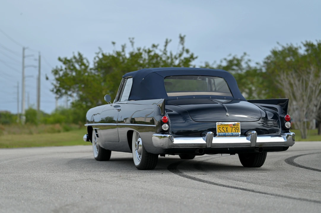 1957 Dual-Ghia - Image 15 of 31