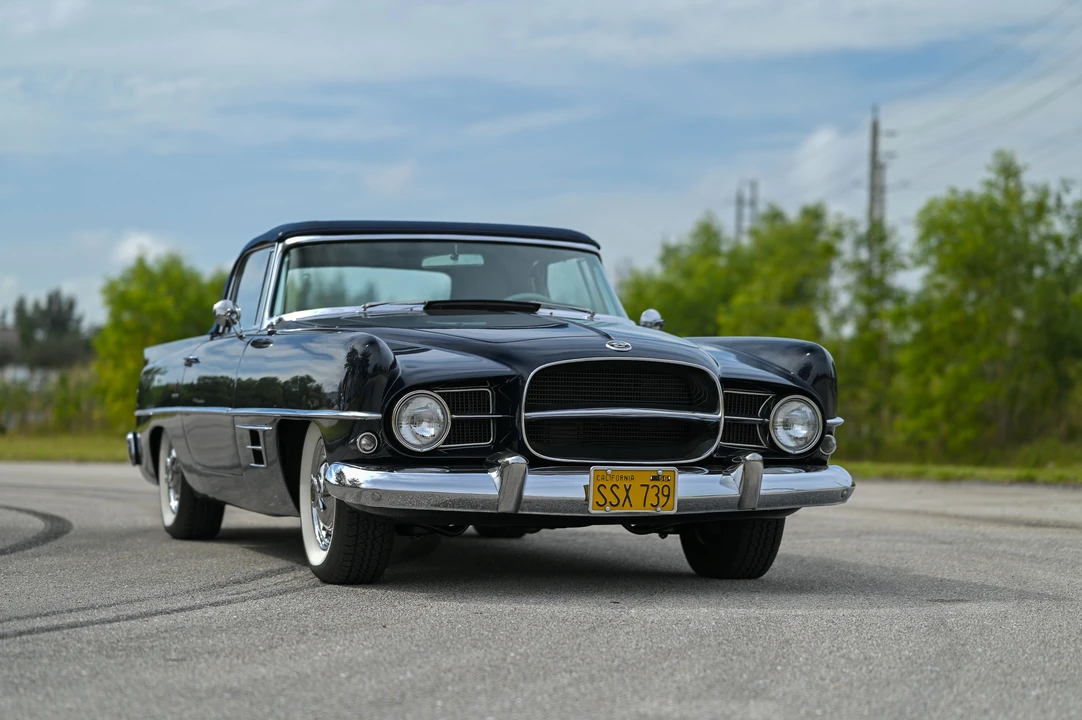 1957 Dual-Ghia - Image 8 of 31