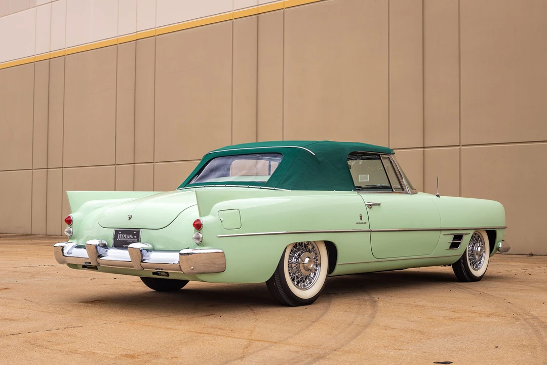 1957 Dual-Ghia - Image 20 of 31