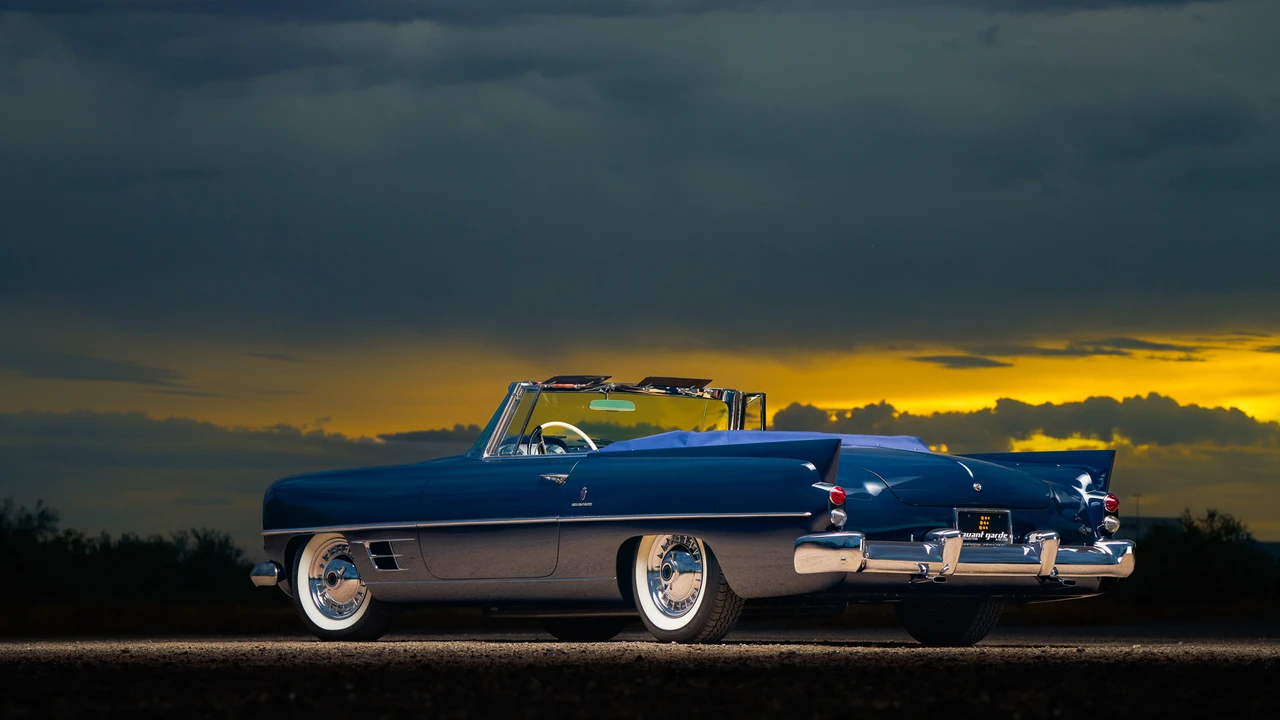 1957 Dual-Ghia - Image 9 of 31