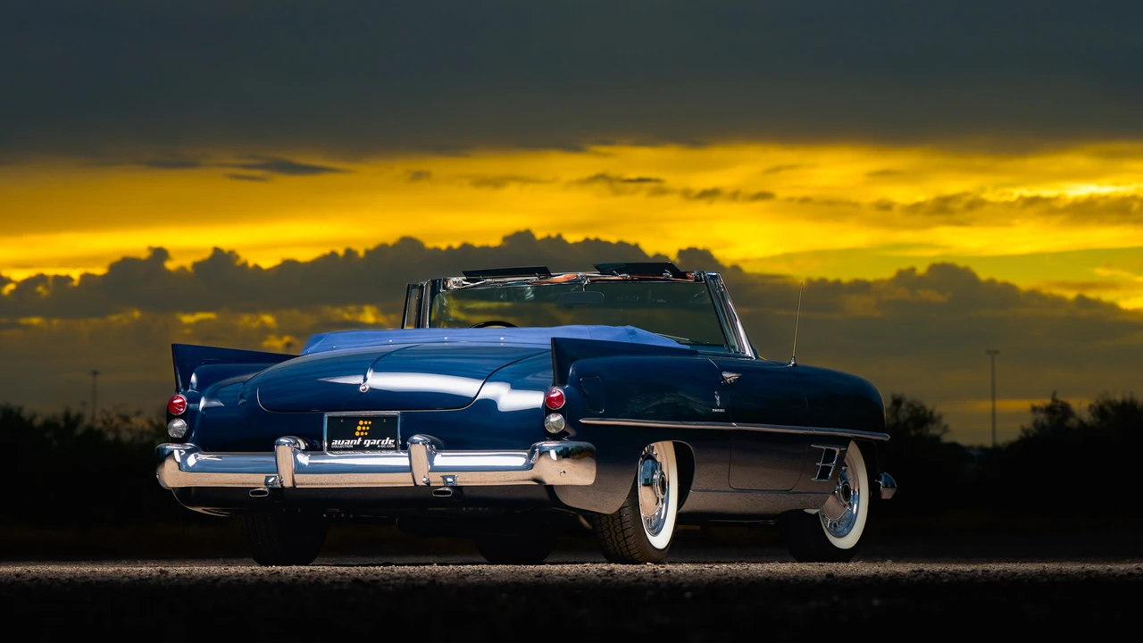 1957 Dual-Ghia - Image 18 of 31