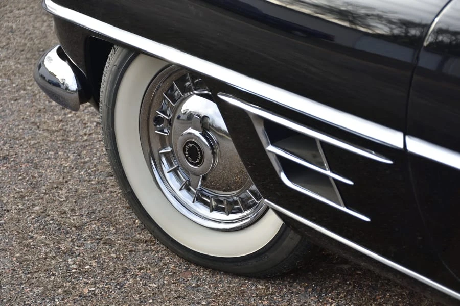 1957 Dual-Ghia - Image 9 of 31